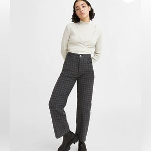 EUC Levi’s Premium Ribcage Straight Ankle stretch velvet plaid pants sz 28